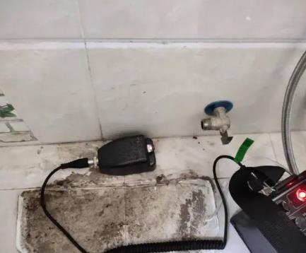 株洲屋顶漏水维修公司分享下卫生间漏水的危害及解决方法